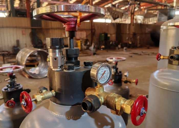 船用低压空气瓶的安全装置有哪些